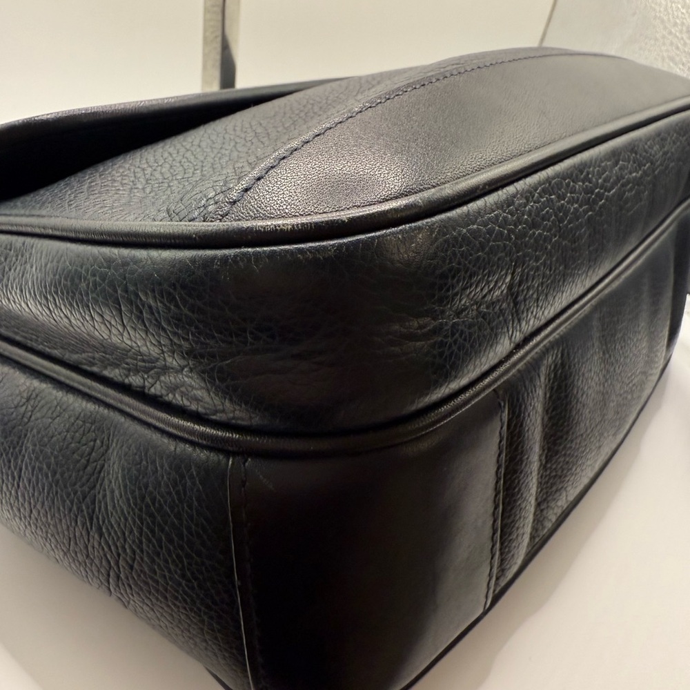 Gucci vintage Navy Blue Leather Crossbody Bag - Picture 5 of 12